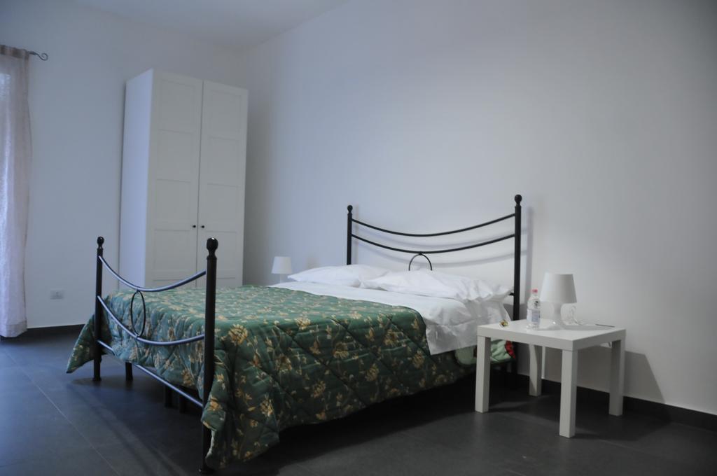 B&B Largo Barile Caltanissetta Exterior photo