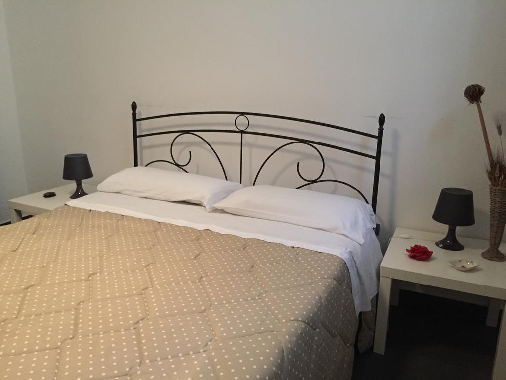 B&B Largo Barile Caltanissetta Exterior photo