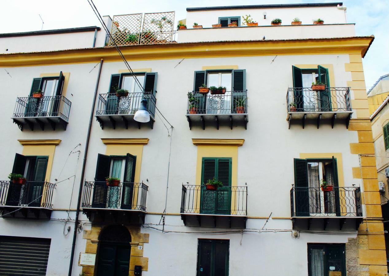 B&B Largo Barile Caltanissetta Exterior photo